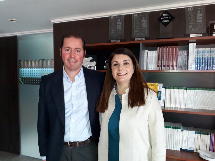 Víctor Nine y María José González.