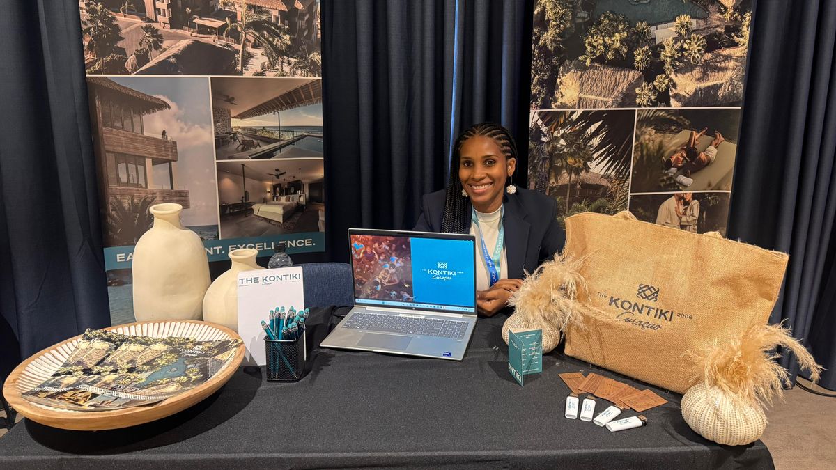 Stand de Kontiki Curazao, durante las reuniones uno a uno en el marco del Latin American Trade Symposium. 