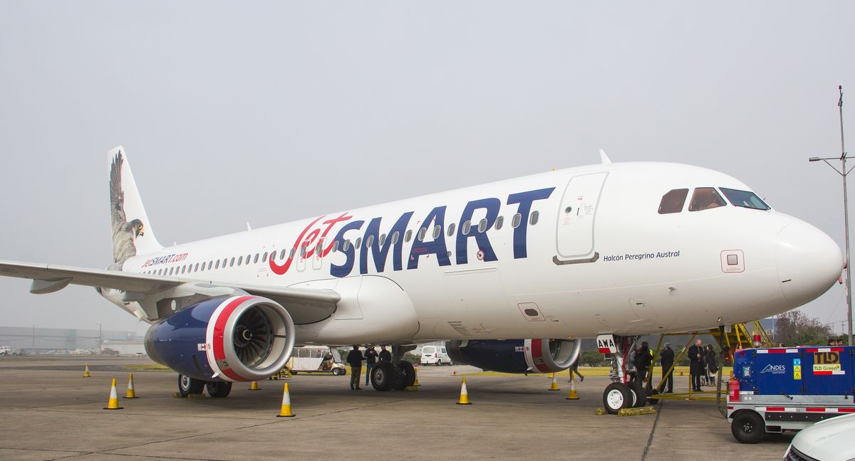 JetSMART opera en Argentina con una flota de 15 aeronaves Airbus A320 y A321neo.
