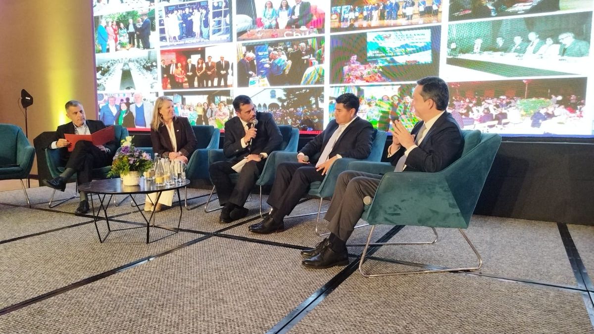 En el marco del Congreso Achet 2026 se desarrolla el panel 