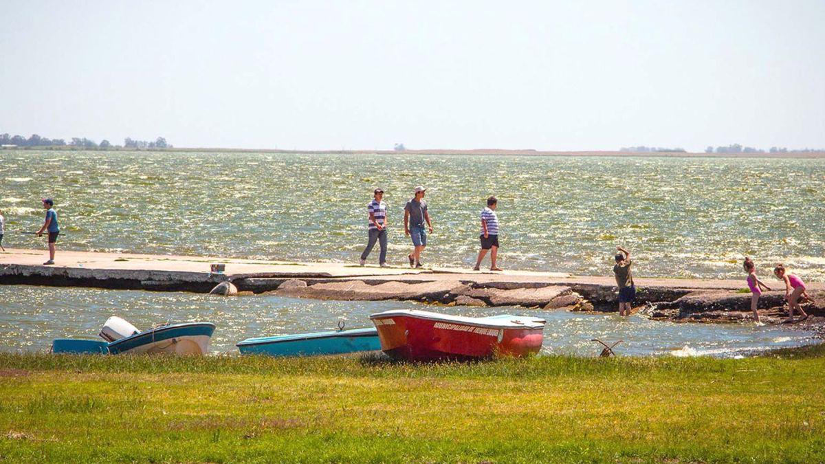 La Laguna Zorro de Cuero es espectacular para la pesca deportiva y recreativa.