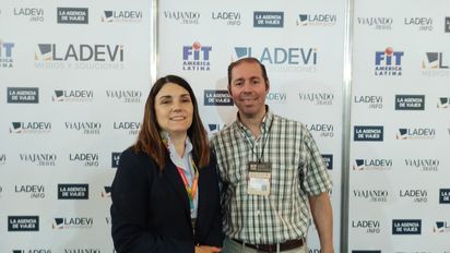 Sinergia Marketing Turístico: María José González, directora fundadora; junto a Víctor Nine, director asociado.