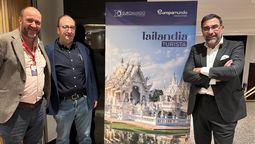 Juan José Román, director corporativo de Euromundo, junto a Francisco Román y Alejandro de la Osa.