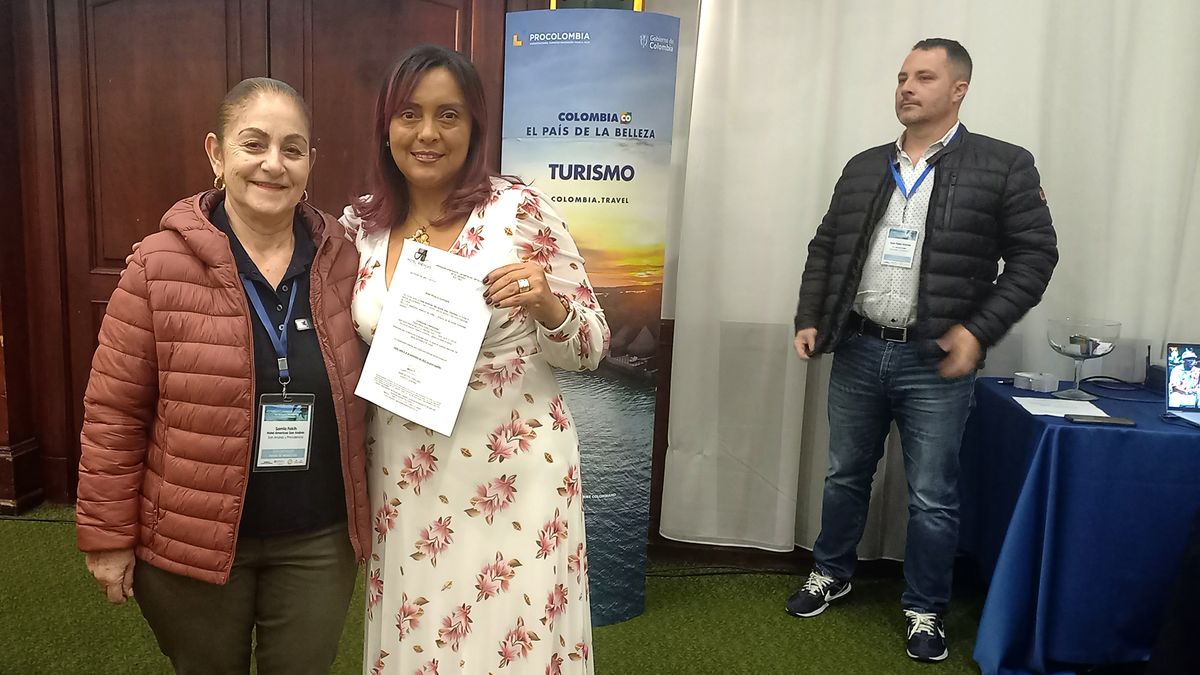 Los empresarios de los hoteles de San Andrés entregaron premios a las agencias de viajes asistentes.