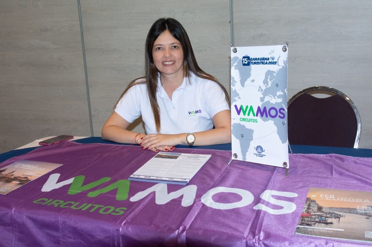 Caravana de promoción de Universal Group en Colombia.