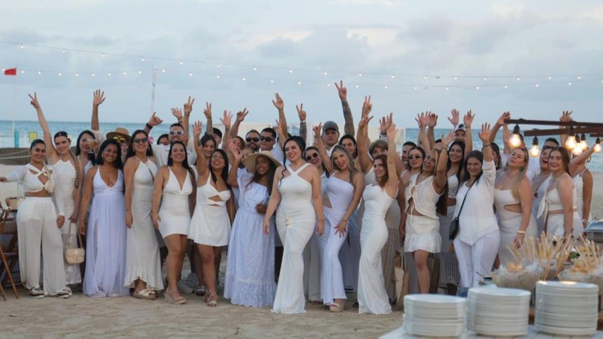 Más de 60 colaboradores de Apple Travel participaron en una convención en Cap Cana, República Dominicana.