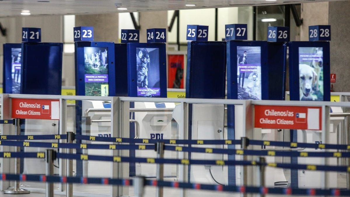Son en total 74 tótems instalados en el Aeropuerto de Santiago.&nbsp;