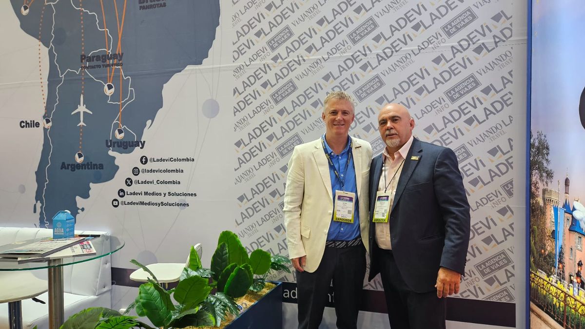 Lucas Ozuna, director de Europamundo para América, junto a Gonzalo Yrurtia, CEO y editor general de Ladevi.