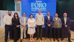 Los socios de Expo Mayoristas en el foro en Guadalajara.