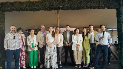 Los equipos local e internacional de Palladium Hotel Group al término del evento.