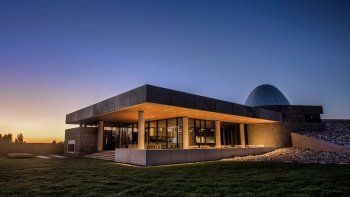 Familia Zuccardi en Valle de Uco, la mejor Bodega de este año, a nivel global.