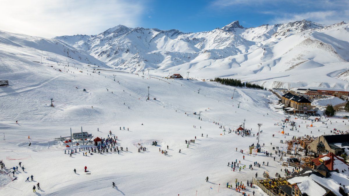 Las Leñas cerrará sus puertas el 30 de septiembre. Las Leñas cerrará sus puertas el 30 de septiembre.