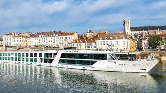 Emerald Cruises: “Sensaciones de Lyon y la Provenza” invita a disfrutar de los encantos de Francia en primavera. Emerald Cruises: “Sensaciones de Lyon y la Provenza” invita a disfrutar de los encantos de Francia en primavera.