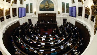 Multigremial: ¿En qué consiste su iniciativa constitucional?