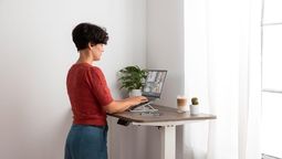 Apostar por la ergonomía es apostar por la salud a largo plazo.