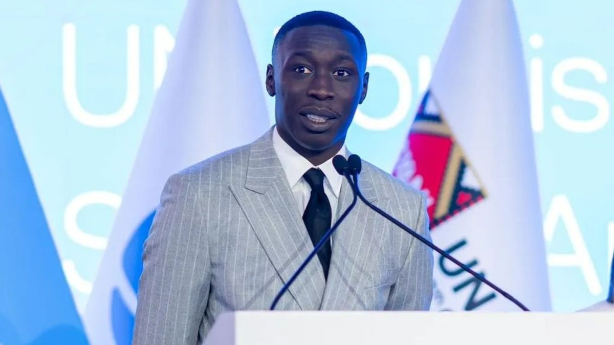 Khaby Lame es dueño de la cuenta con más seguidores de TikTok, con 142.5 millones, y fue elegido por ONU Turismo para ser parte de su lista de Embajadores. Khaby Lame es dueño de la cuenta con más seguidores de TikTok, con 142.5 millones, y fue elegido por ONU Turismo para ser parte de su lista de Embajadores.