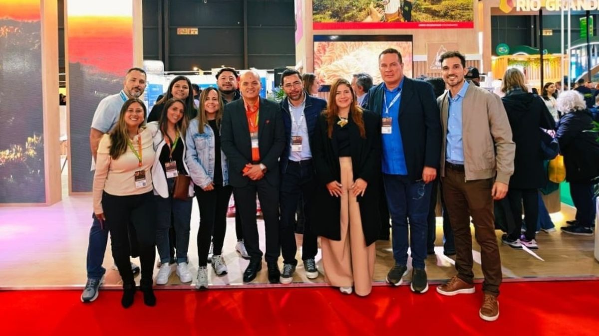 Delegación de Colombia presente en la Feria Internacional de Turismo de Latinoamérica 2025.