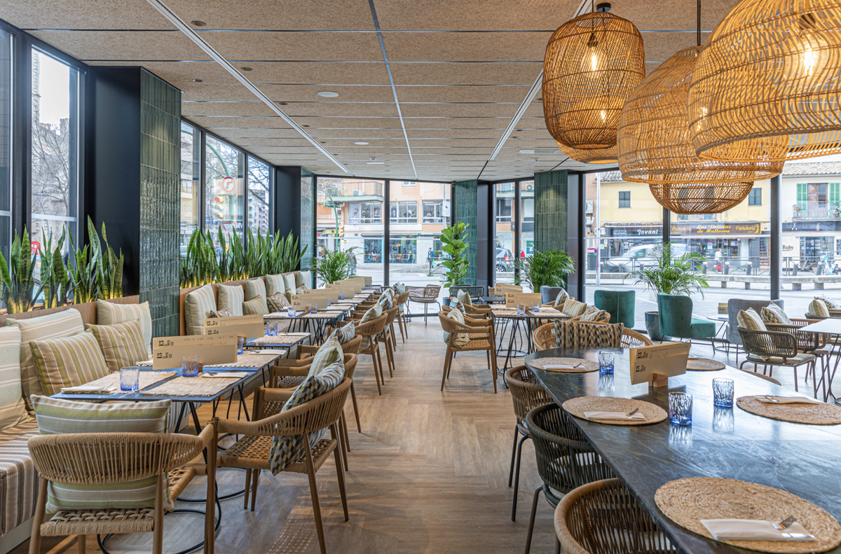 Interior del nuevo JS Palma Plaza