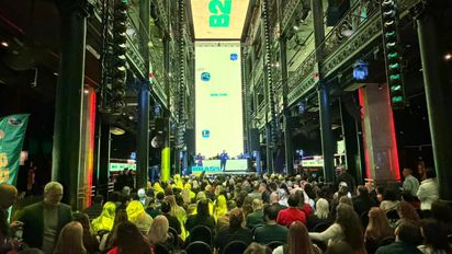 Sala llena en el Palacio Alsina para el B2Live te lleva a Brasil de mayo de 2026.