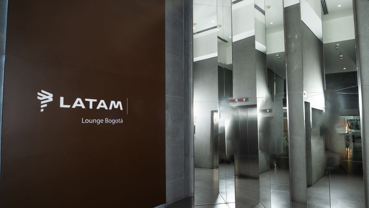 Una experiencia que combina elegancia, gastronomía local y sostenibilidad redefine la forma de esperar un vuelo en el Aeropuerto Internacional El Dorado.