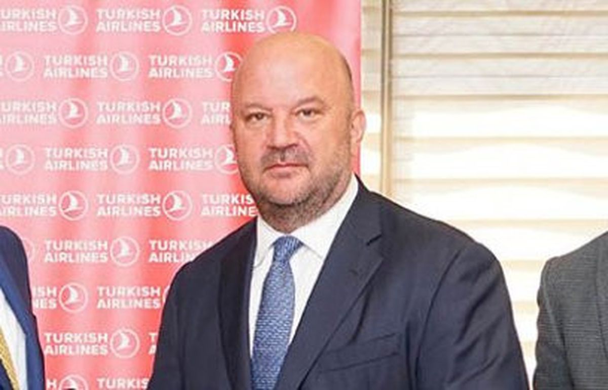 Michael Gregory (Greg) O'Hara es el fundador y director general senior de Certares.