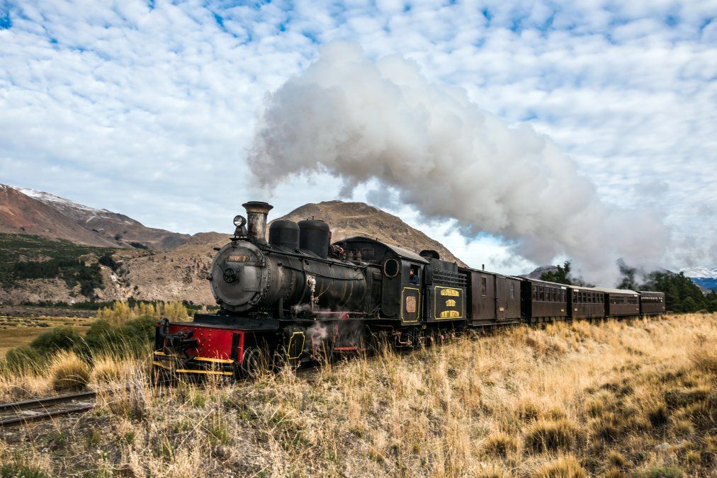 Patagonia: La Trochita es un emblema ferroviario de Argentina muy reconocido en la provincia de Chubut.