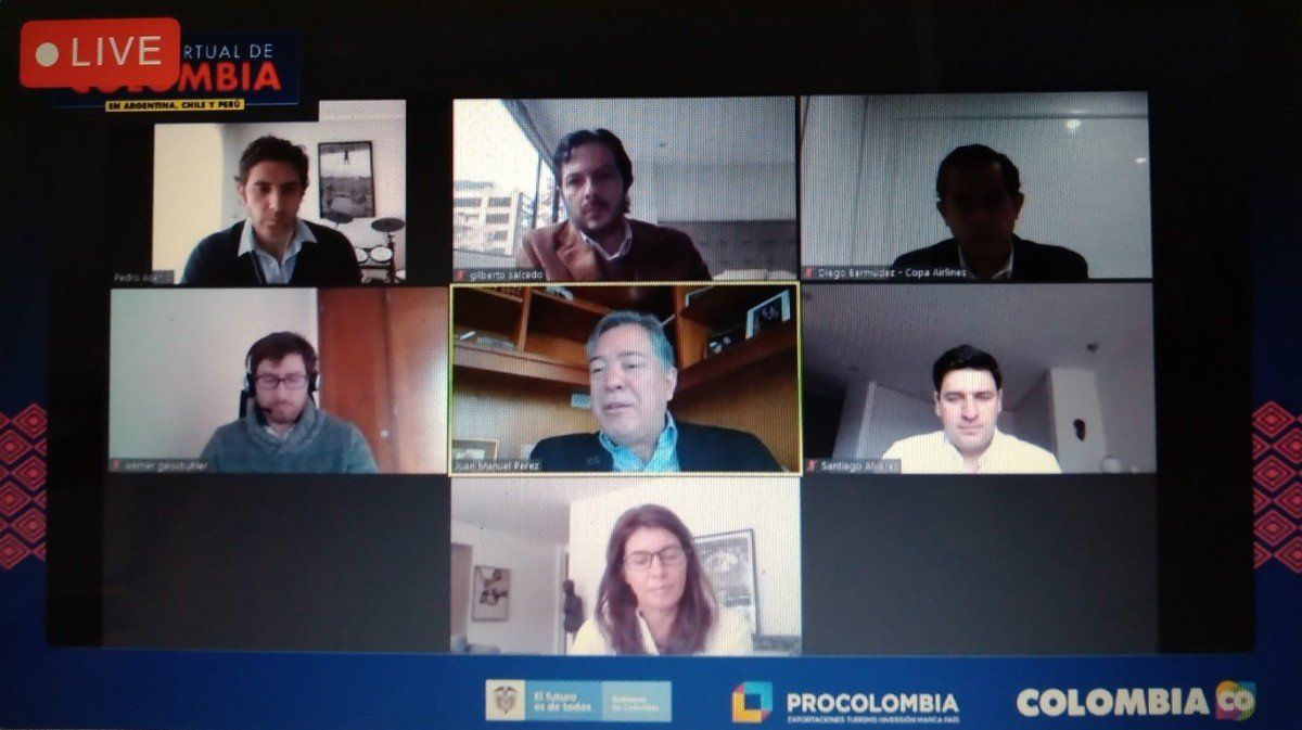 El Foro puso énfasis en el regreso de los vuelos en Colombia.