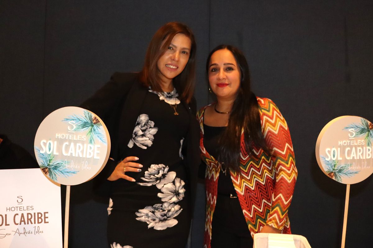 Rosa Pacheco, directora de Cuenta y Pilar Puentes, ejecutiva de ventas de&nbsp;Hoteles Sol Caribe.
