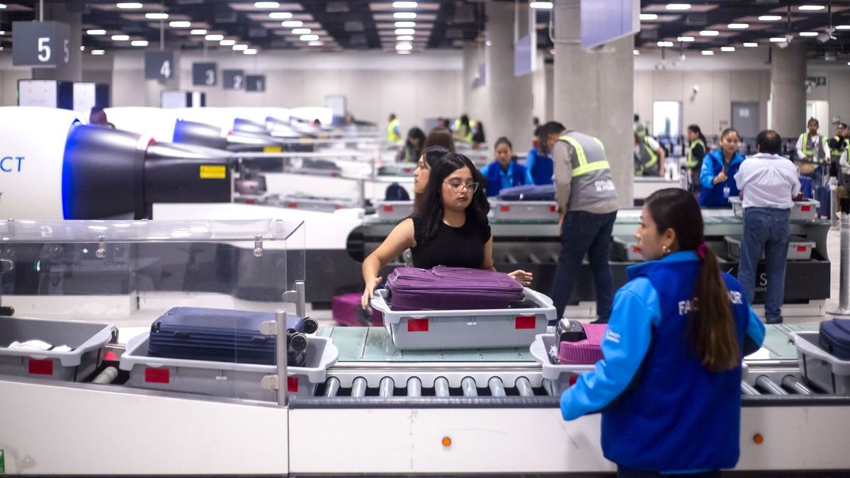 Un nuevo convenio entre el Aeropuerto Internacional Jorge Chávez y TSA permitirá reducir el tiempo en los sistemas de seguridad. - Ladevi Medios y Soluciones Un nuevo convenio entre el Aeropuerto Internacional Jorge Chávez y TSA permitirá reducir el tiempo en los sistemas de seguridad.