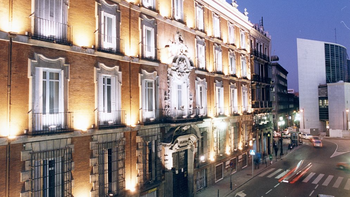 El Palacio de Miraflores, a la venta por unos 80M de euros, en un movimiento que podría convertirlo en otro de los hoteles de lujo de la capital.