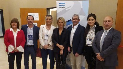 Silvia Pérez, secretaria general de la gobernación de la provincia de Tucumán. Martin Michaelsen, socio activo de la cámara de turismo de Tucumán. Verónica Pelaez, secretaria de la cámara de turismo de Tucumán. Elena Colombres, Garmendia vicepresidente Ente autárquico Tucumán Turismo.&nbsp; Ernesto Gettar presidente unión hotelera gastronómica. Beria khrata, presidente de Atavyt. Manuel Ramírez, tesorero Bureau de eventos y convenciones Tucumán.