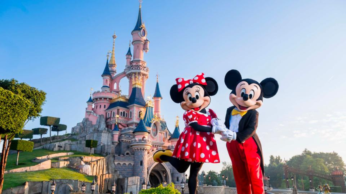 Conoce Disneyland París en tus próximas vacaciones por Europa.