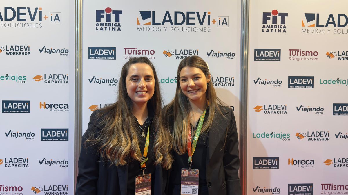 TIP Travel: Micaela Yasmin Volonte, del equipo de dirección comercial; y Camila Desmyttere, directora de Producto.&nbsp;