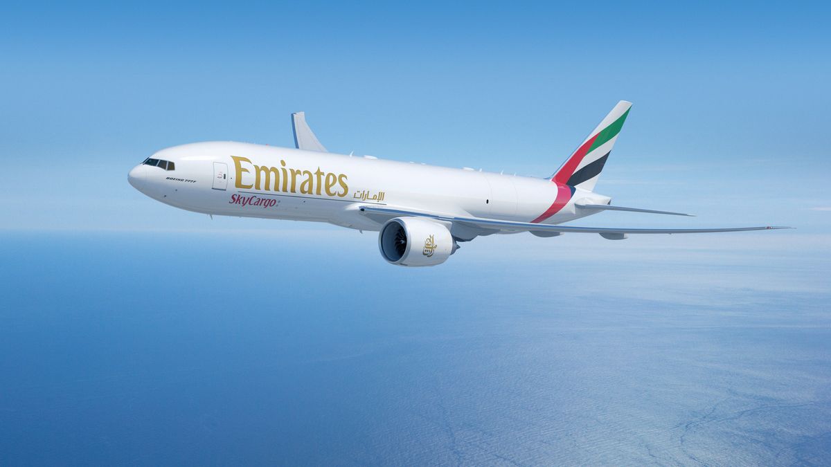 Avión cargo de Emirates. - Ladevi Medios y Soluciones Avión cargo de Emirates.