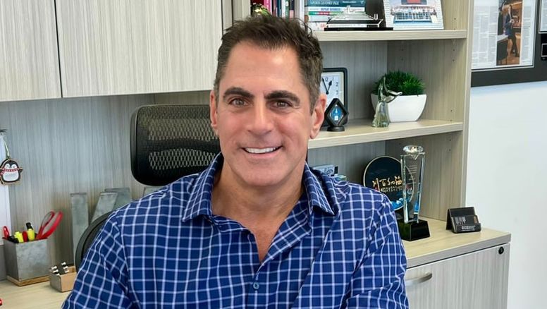 Ken Muskat es el director de Scenic Group USA.