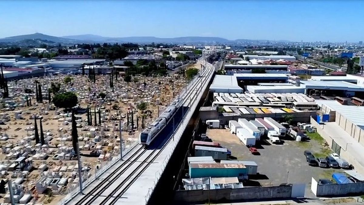 Se publicaron en el DOF los lineamientos a seguir para realizar la liberación del derecho de vía del tren de pasajeros Querétaro-Irapuato.