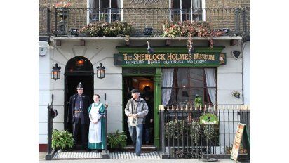 Una Visita A La Casa Del Querido Sherlock Holmes