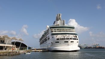 Royal Caribbean comenzó su temporada de cruceros desde Panamá