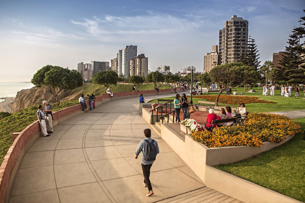Turismo receptivo crece con visitantes mayormente de Chile y Estados Unidos, según cifras Mincetur. - Ladevi Medios y Soluciones Turismo receptivo crece con visitantes mayormente de Chile y Estados Unidos, según cifras Mincetur.