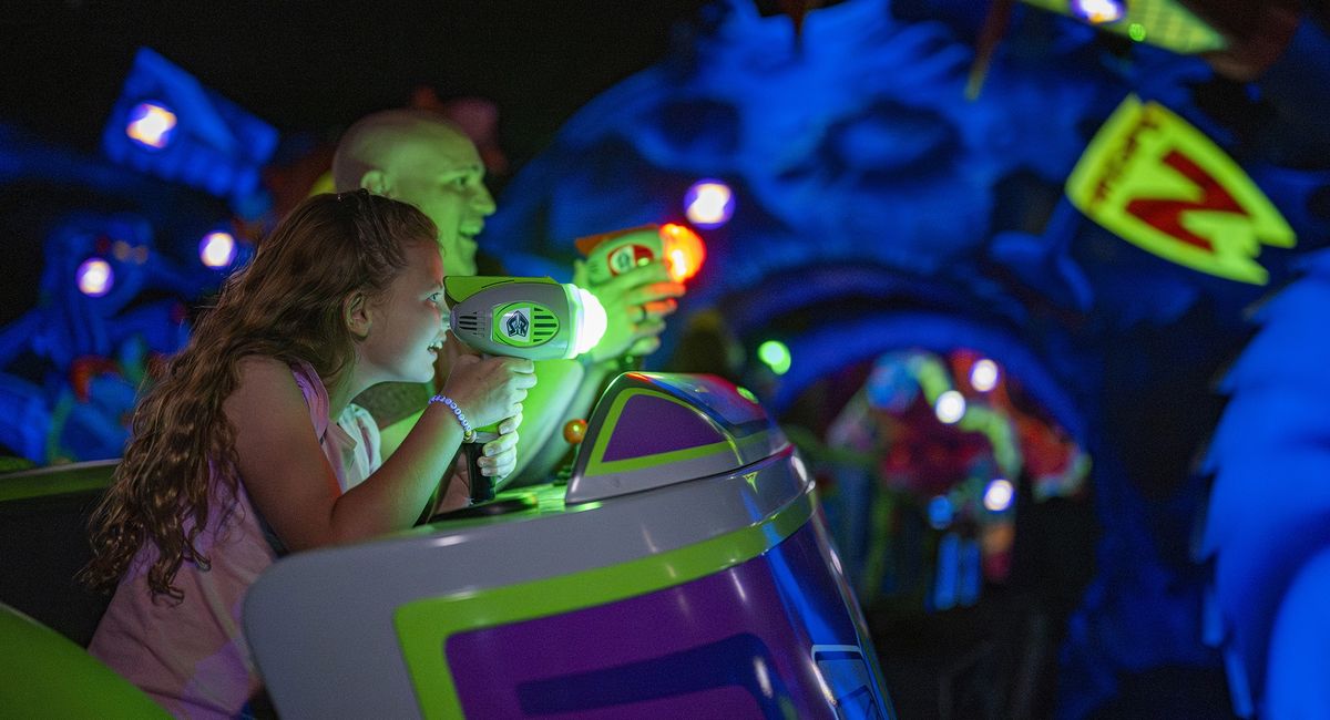 Walt Disney World Resort cuenta ahora con una renovada versión de Buzz Lightyear´s Ranger Spin.