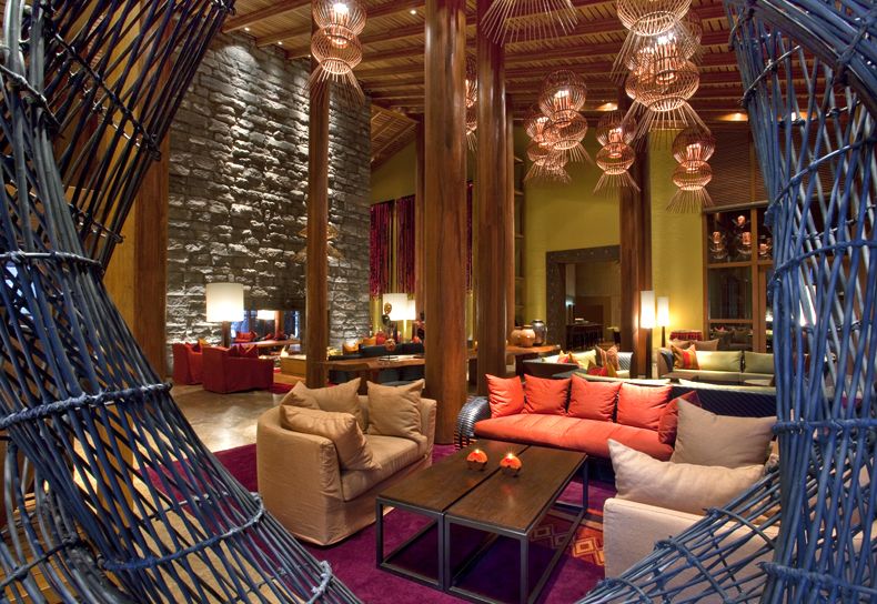 Los amplios espacios del complejo Tambo del Inka predisponen a una estadía en armonía con el entorno natural.