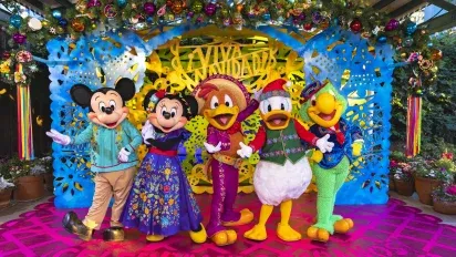 Disneyland Resort celebra la Navidad con experiencias únicas