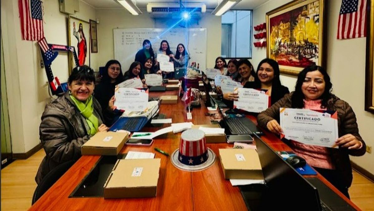 Visit USA extiende el programa de formación de Orlando para agencias de viajes peruanas.