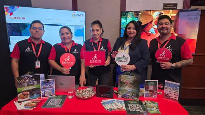 Álvaro Gomero, coordinador de marketing; Ofelia Marroquin, jefa comercial; Mariana Mendoza, ejecutiva comercial; Eliana De Jesús, representante de Bávaro Adventure Park y Leonel Sánchez, ejecutivo comercial de Check in mayorista.