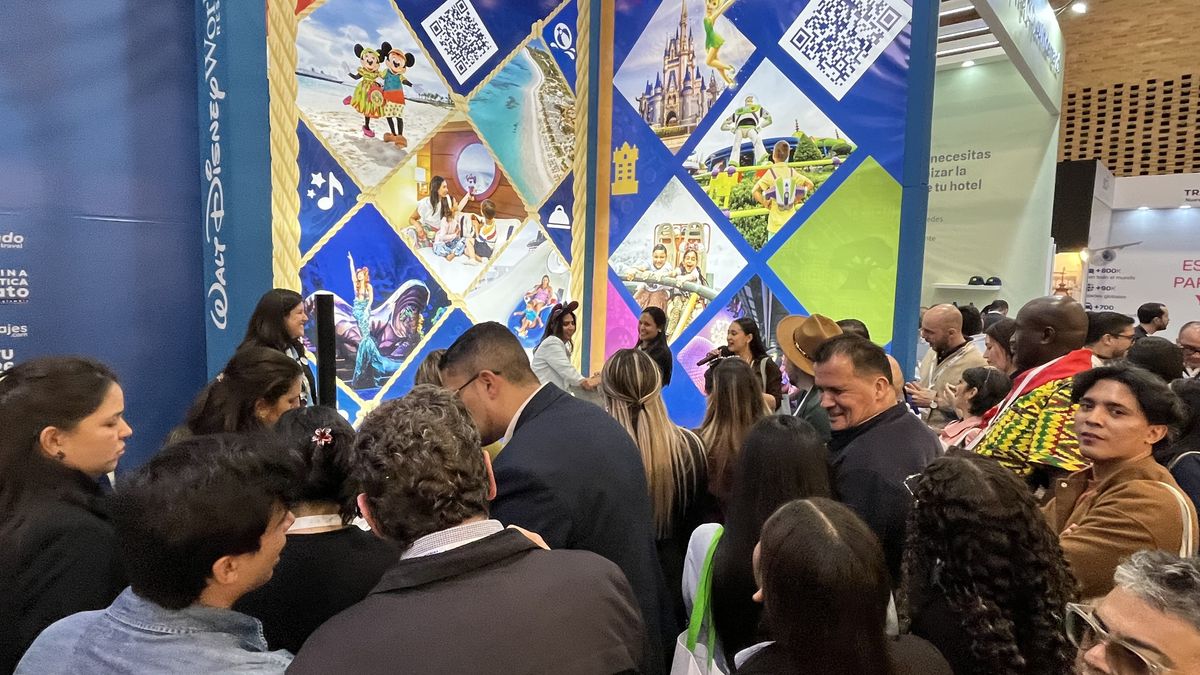 Sorteo de Disney en el stand de Ladevi reuni&oacute; a Agentes de Sue&ntilde;os en la Vitrina Tur&iacute;stica Anato 2026. &nbsp;