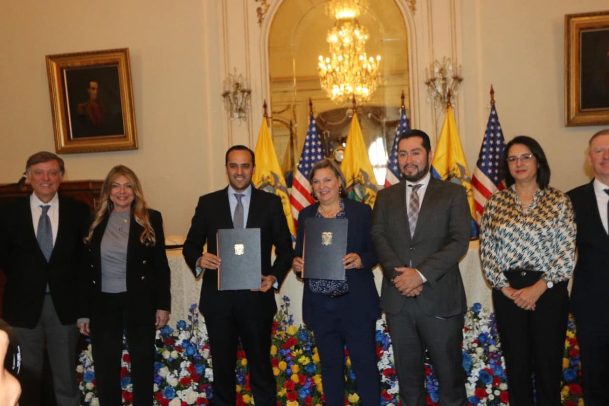 Estados Unidos y Ecuador promoverán la conectividad entre ambos países a través de la firma de un acuerdo de cielos abiertos.