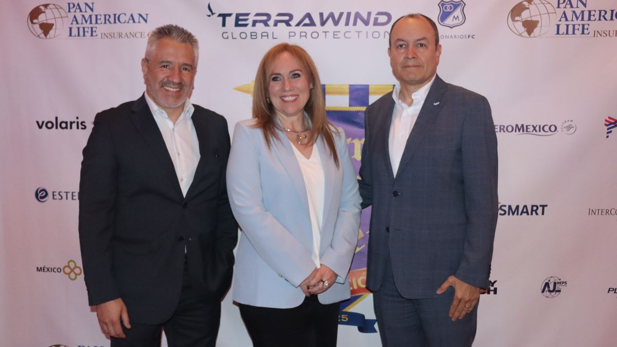 Fabián Manotas, director Colombia, Ecuador y Perú de Ladevi; Cristina Escobar, Country Manager Colombia y Carlos Fernández, CEO de Terrawind.