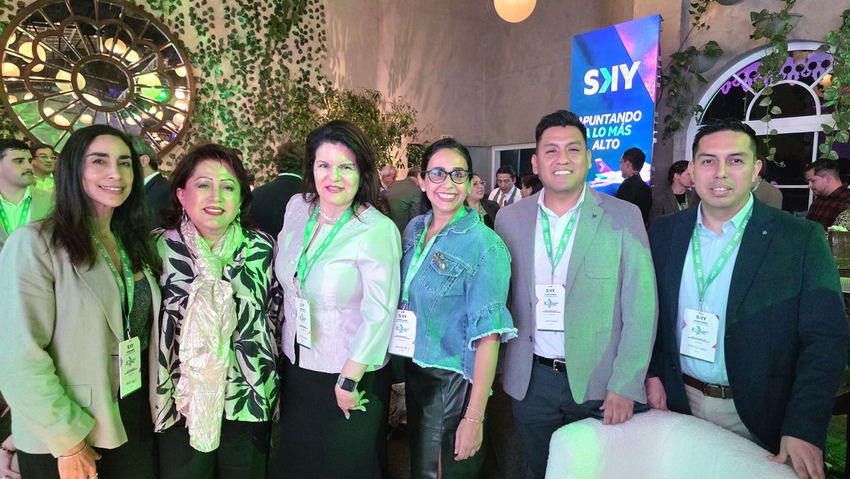Jaissy Velit, Doris Samaniego, Janice Velit, Limmis Meza y Jose Gutierrez. Jaissy Velit, Doris Samaniego, Janice Velit, Limmis Meza y Jose Gutierrez.