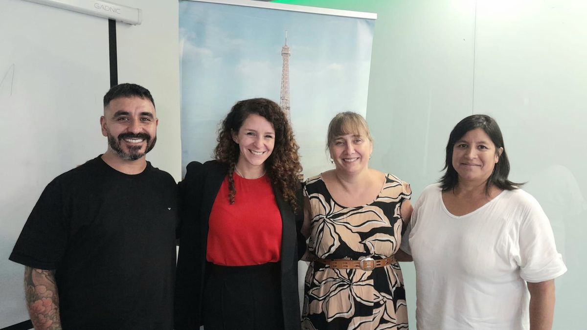 Volando Viajes junto a Special Tours: Ezequiel Marchini, Anabella Collavino, Ingrid Thaerigen, y Andrea Peralta al término del encuentro.