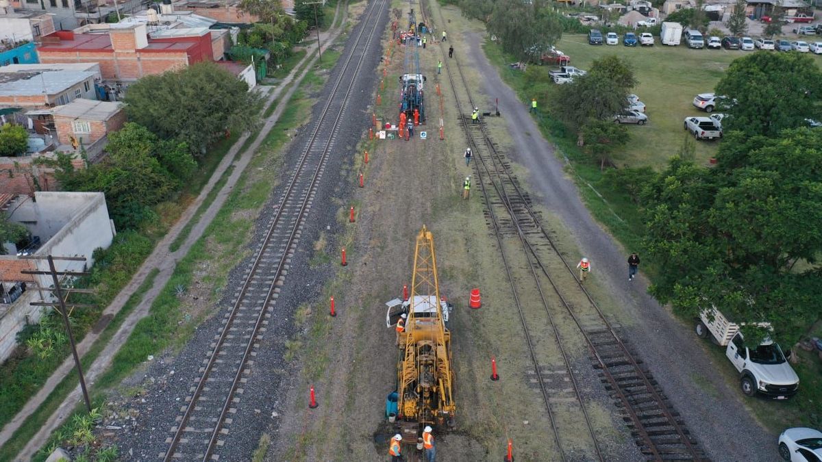 Avanzan obras de las rutas de trenes de pasajeros Ciudad de México–Pachuca, Ciudad de México–Querétaro, Querétaro–Irapuato y Saltillo–Nuevo Laredo.